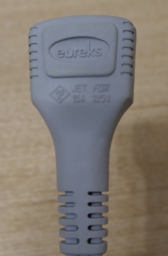 【中古】 ユーレックス オイルヒーター RFXシリーズ アイボリーホワイト　(適用畳数:最大8畳)　RFX8BH-IW　日本製