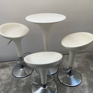 お値下げ❣️Magis bombo bar table and ...
