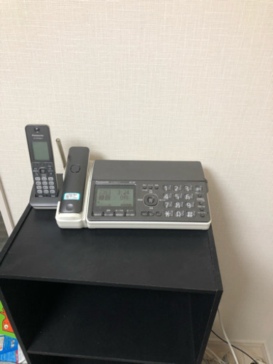 パナソニック 電話とFAX 子機1台おまけで黒のボックス