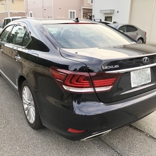 LS　600hL　エグゼクティブパッケージ　プリクラッシュ・マクレビ・リヤエンタ・本革　ローンOK！　※新車時からのディーラー記録簿ありの画像