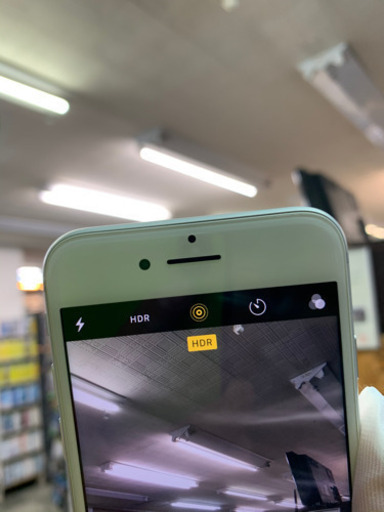 【ジャンク】【SIMフリー】iPhone7 32gb シルバー ◯判定