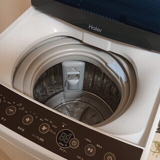 ★3年使用　ハイアールの洗濯機　Haier(ハイアール) 洗濯容量4.5kg 全自動洗濯機 JW-C45A-K の画像