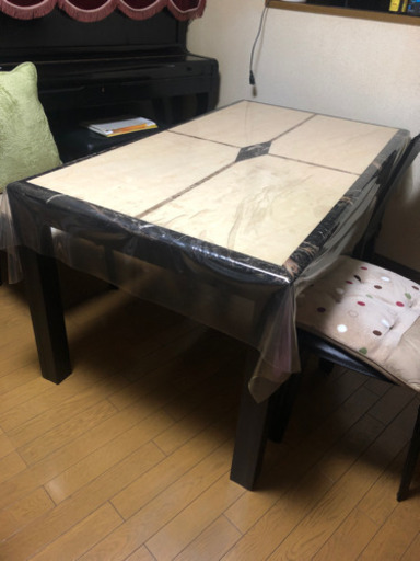 【美品】大理石ダイニングテーブル