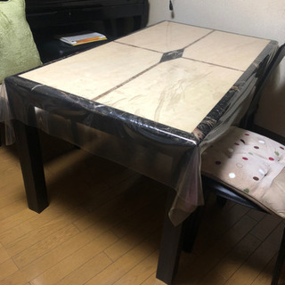 【美品】大理石ダイニングテーブル