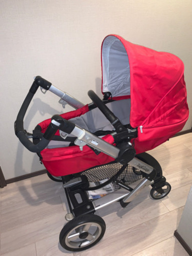 イタリア製の高級ベビーカー