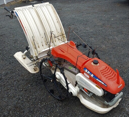 クボタ　二条植え　歩行田植え機SP-2HDSです。
