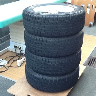 【値下げ14000円】スタッドレスタイヤ 4本 ホイールセット 205/65R15 AIRBERG ブリジストン ブリザック 良品 クラウンで使用でした 