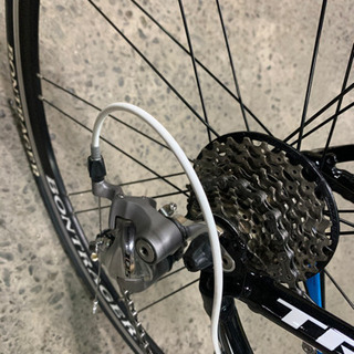 商談中トレック　アルファ2.1 美品　2010年モデル　フル105