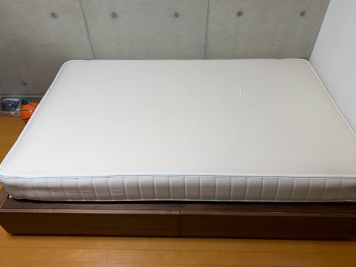 無印良品セミダブルマットレス　収納ベッド　増量タイプ・超高密度ポケットコイルマットレス
