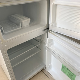 ユーイング UR-D90J 冷凍冷蔵庫 90L 2017年製