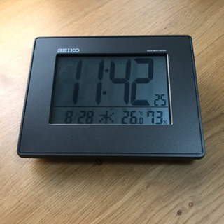 SEIKO  電波時計