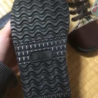 ハローキティの冬用ブーツの画像