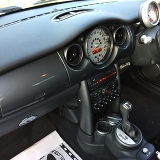 BMW　ニュー　ミニ　MINI　クーパーH15年車検R2年12月68000ｋの画像