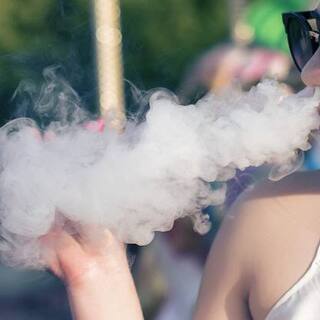 VAPEリキッド販売してみませんか？