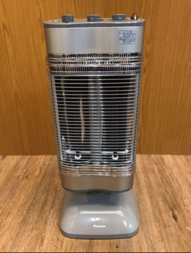 DAIKIN ダイキン CER11NS 遠赤外線暖房機 2012年 ウォームシルバー スポット・ワイドヒート搭載 （714）AKARI