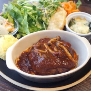 1からカフェ店舗作り経験したい方募集中！の画像
