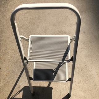 折りたたみ脚立　〇美品〇の画像