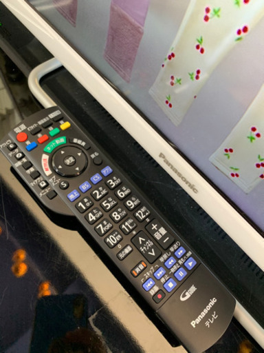 パナソニック 液晶テレビ TH-32ES500-W 2019年製 32型