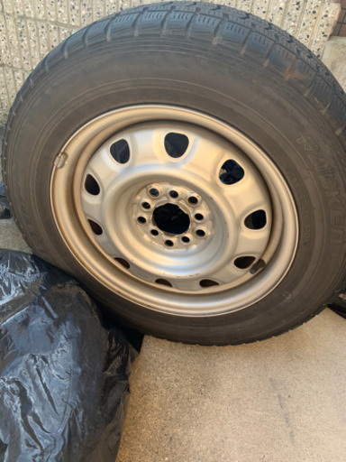 195／65R15 スタッドレスタイヤ 4本セット（ホイール付き）