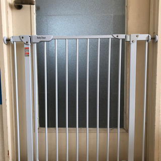 ベビーゲート　幅77〜85cm