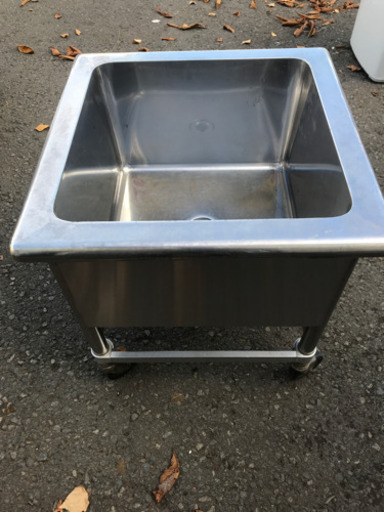 キャスター付き　シンク