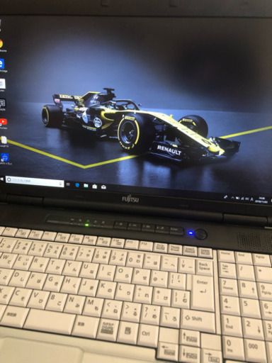 ノートパソコン SSD搭載 付属品あり 物々交換可能