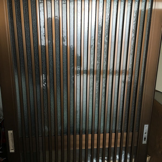 返信の早い方優先！！ YKK 玄関引戸2枚 引戸のみ 外枠無し 美