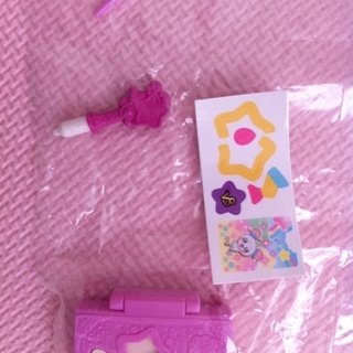 トゥインクルプリキュア ガチャガチャの画像