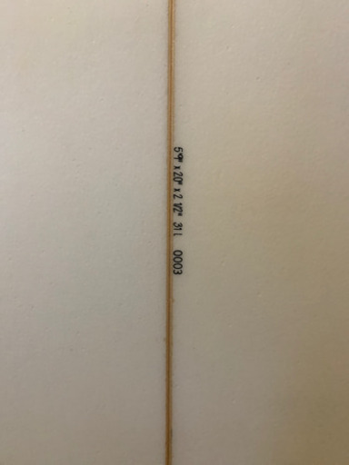 中古サーフボード　ショートボード　フィン付き
