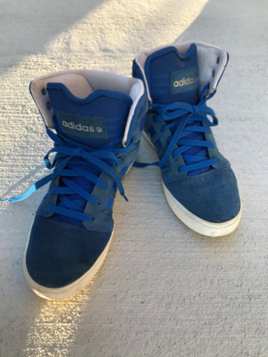 adidasシューズ