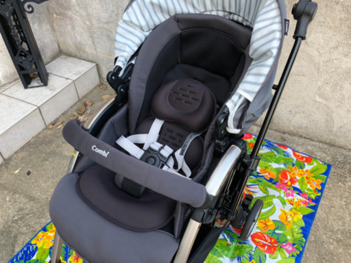 コンビ combi ベビーカー アンブレッタ 4キャス エッグショック AB型