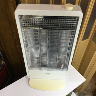 #2967 山善 カーボンヒーター DC-S0914 2015年製の画像