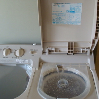 ☆★日立　二槽式洗濯機　ＰＳ－Ｈ３５Ｌ　２０１１年製　動作確認済み　作業服洗い・農業用にどうぞの画像