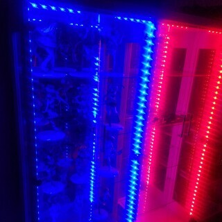急募！コレクションラック　LED付の画像