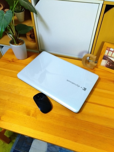 白色✱Dynabook✱最新Win10✱メモリ4G✱オフィス✱大容量500GB♪ corei5メモリ8Gの超高性能PC♪ 大容量500G！ 東芝DynaBook☆ 綺麗で