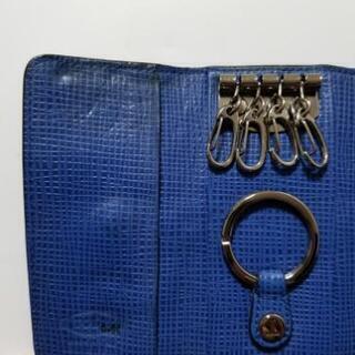 Tod's(トッズ)　4連キーケース　(中古)参考価格25,000円