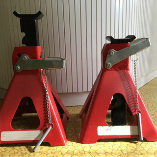 ジャッキスタンド2個の画像