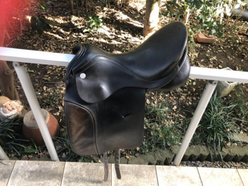 乗馬用馬場鞍！
