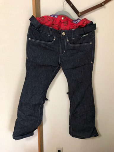 女性用Mサイズスキーウェアと靴手袋付