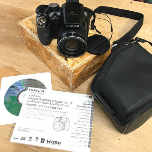 【FUJIFILM】FinePix S3200 ケース付き