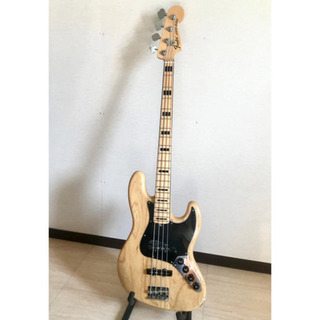 fender american  Deluxe jazz bass の画像