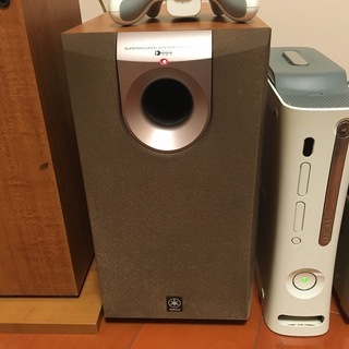 【差し上げます】AV機器一式　HDD&DVDレコーダー・AVアンプ・トールボーイスピーカー・サブウーファー・Xbox360の画像
