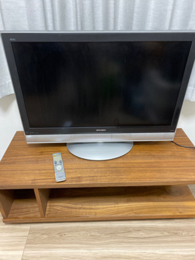 三菱　液晶テレビ　REAL 37インチ