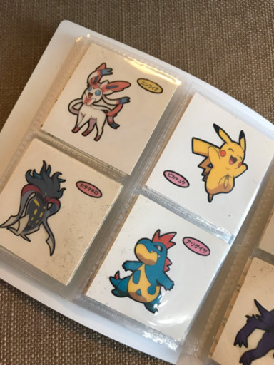 【値下げ】ポケモンシール 72枚 ホルダー付き