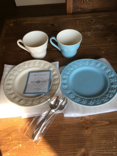 wedge woodの食器