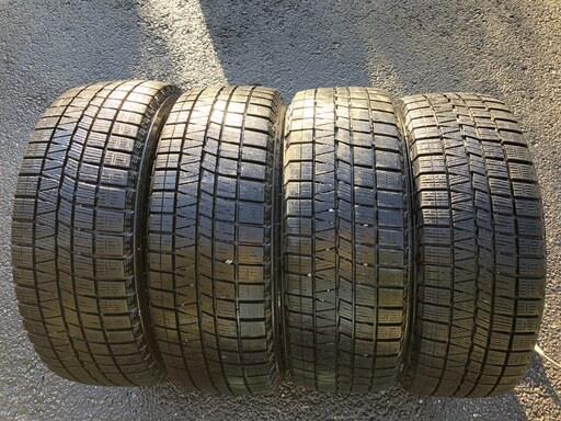 ★★キズ無し美品★★ゴム柔らか★★205/55ｒ16スタッドレス＆ホイール４本３ケ月のみ使用