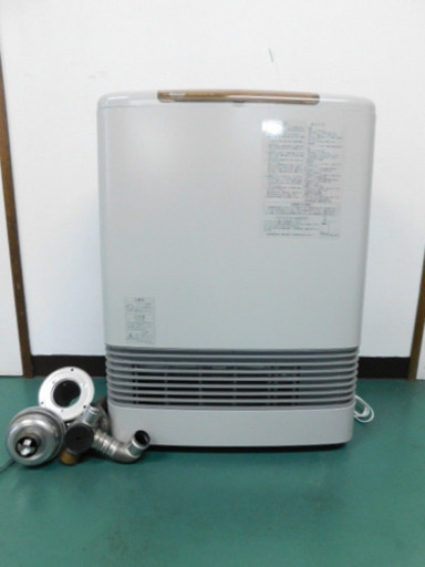 Rinnai リンナイ　ガスFF式ストーブ　RHF－432FT　FRESH HEATER400　13年製