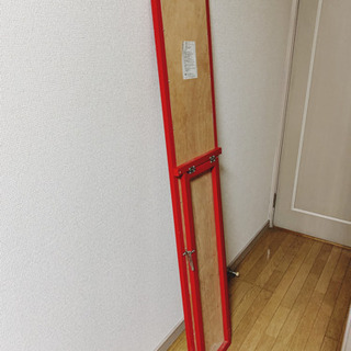 赤い姿見・全身鏡・ミラーの画像