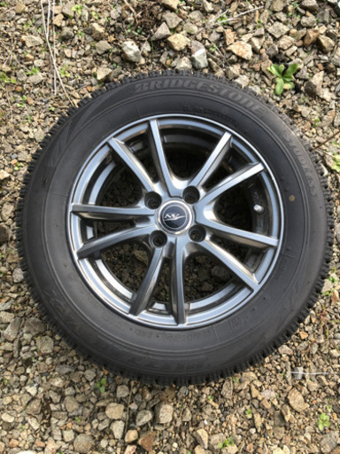 ブリジストン　VRX 175/65R14 ワンシーズンのみ使用