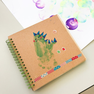 11/12(火) 1歳からの【絵あそび時間(タイム)】～つまむ・めくる・はりつける～の画像